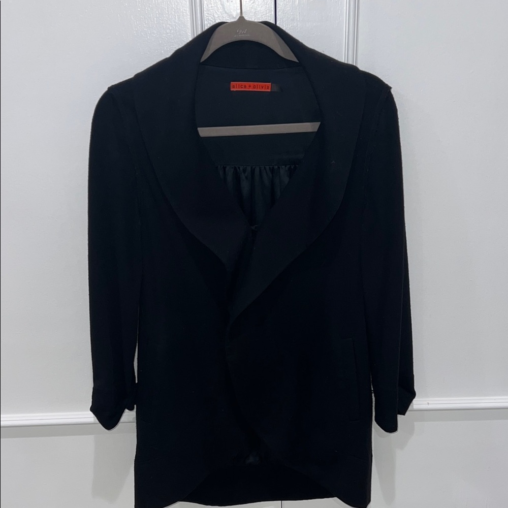 Alice + Olivia Elegant Black Blazer